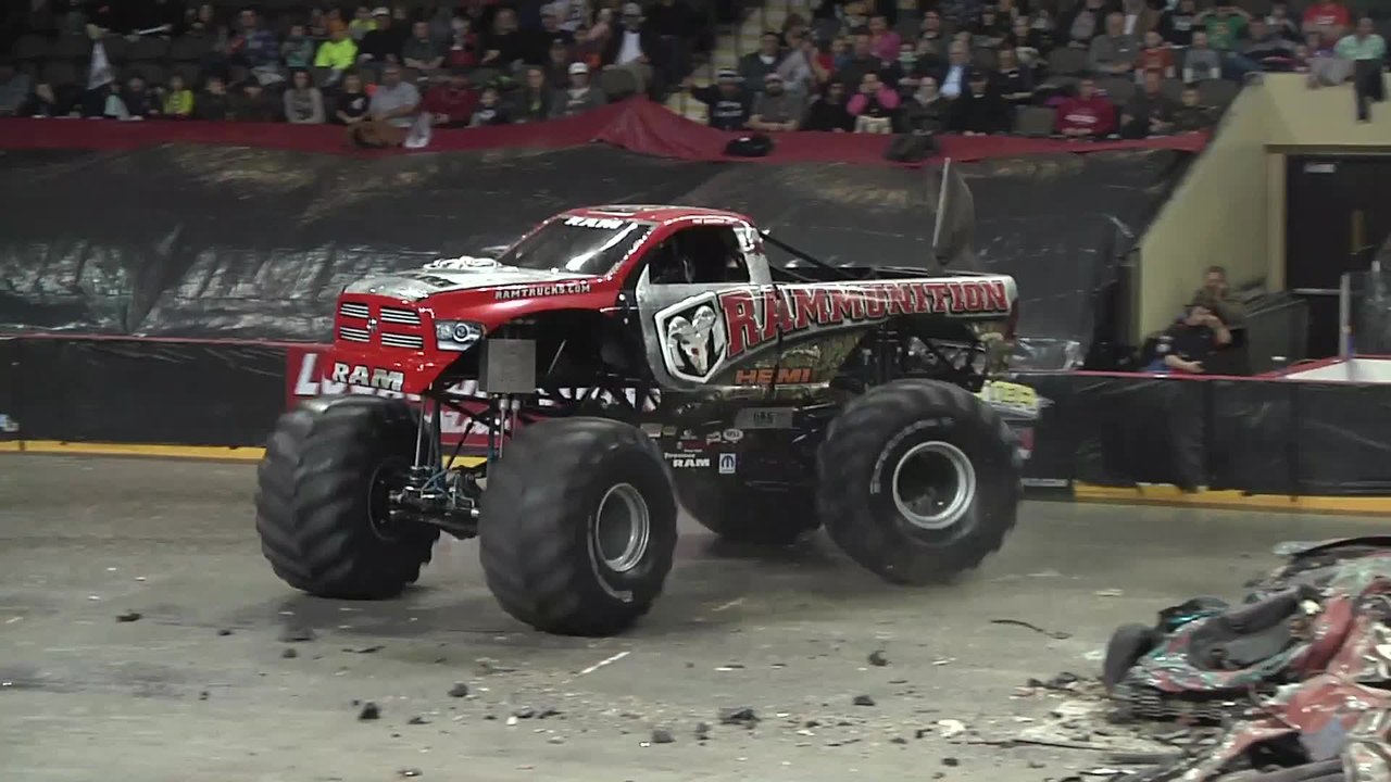 Monster Truck Nationals- Sioux City Highlights -2015