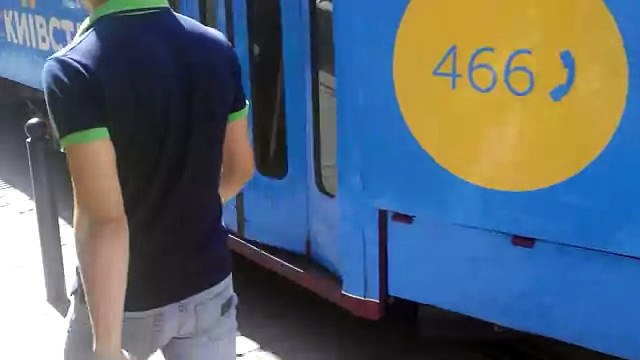 Львов площадь рынок -запрет на въезд в центр- (интересные места)