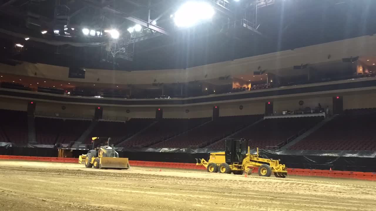 Las Vegas Orleans Arena AMA Pro Flat Track/Superprestigio of the Americas Track Build
