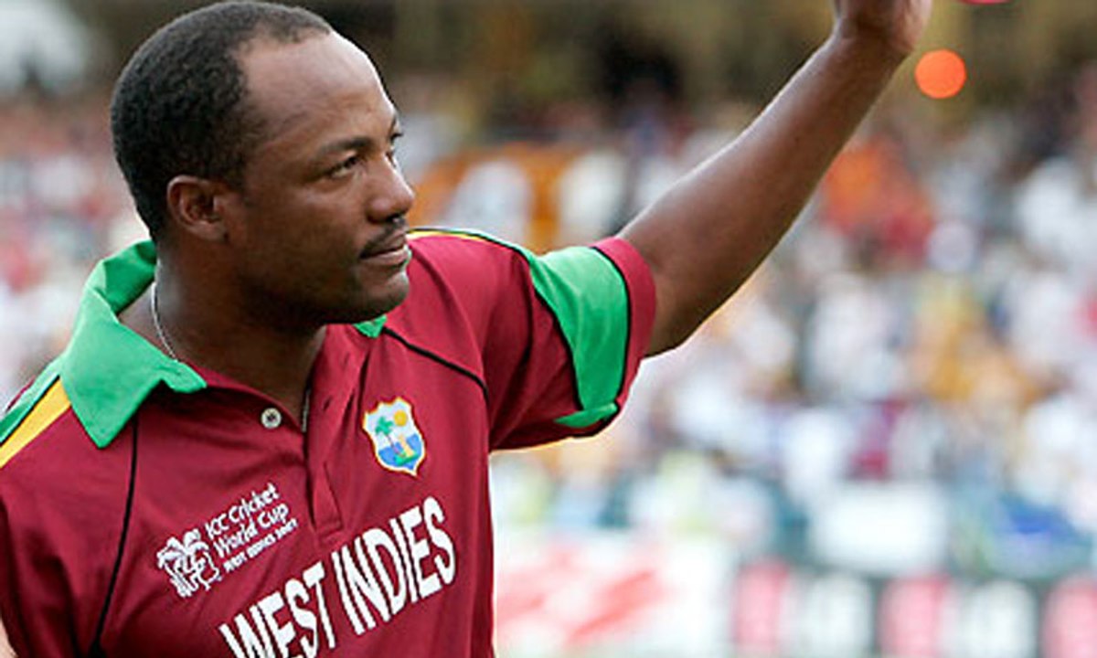 Inzamam Ul Haq tells How Mohammad Yousuf invited Brian Lara towards Islam