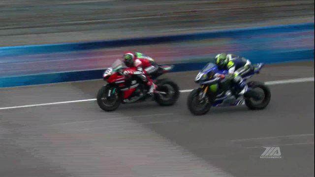MotoAmerica: Superbike Race Highlights from Indy