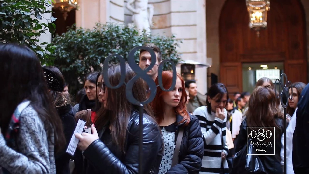 Streetstyle al 080 Barcelona Fashion 1 Febrer 2016