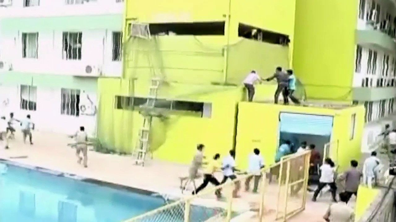 Attaque d'un léopard dans une école