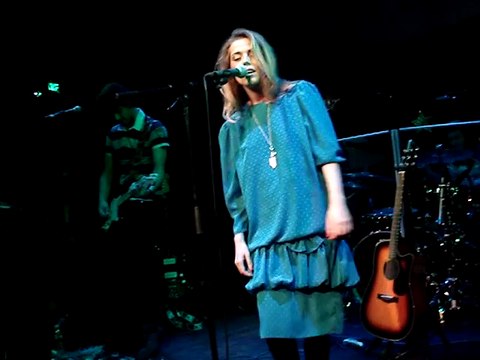 Emma Daumas- J'attends Le zebre de bellville (05_02_09)