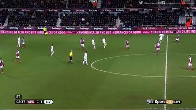 Christian Benteke Incredible Miss | West Ham - Liverpool 09.02.2016 HD