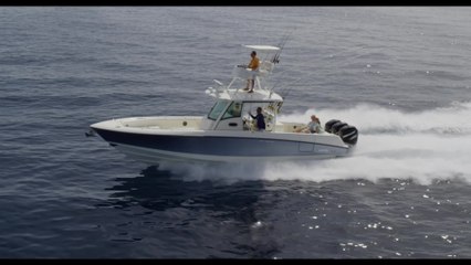 Boston Whaler 350 Outrage