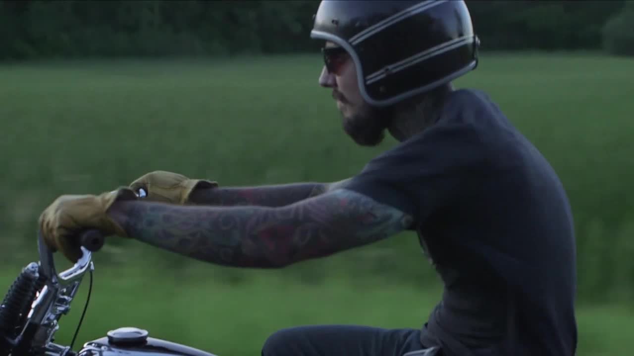 Born Free Invited Builder Jordan Dickinson