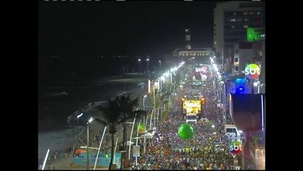 Mais de 40 atrações agitam o último dia do Carnaval em Salvador