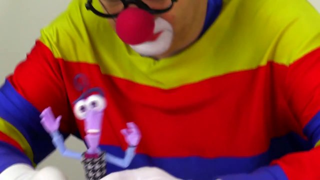 Çocuklar için eğlenceli film - Palyaço Dima - Disney oyuncakları