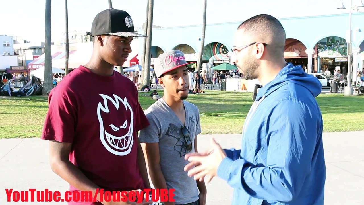 STEALING PEOPLES WALLET PRANK!