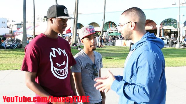 STEALING PEOPLES WALLET PRANK!