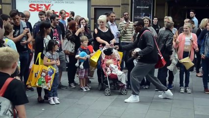 PUBLIC FOOTBALL PRANK (ft F2Freestylers)