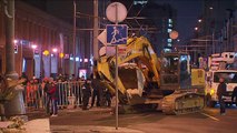 Moscow bulldozes 100 'illegal' businesses