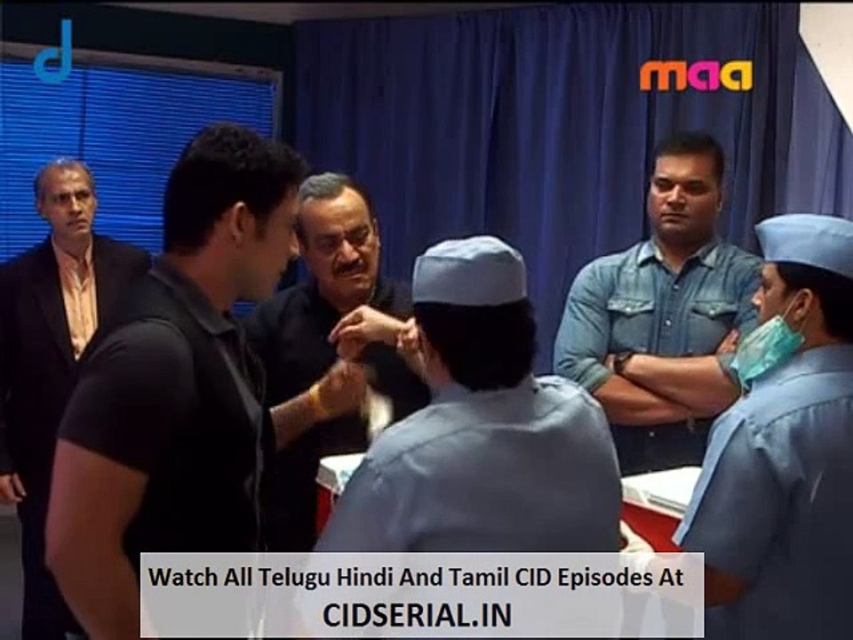 CID (Telugu) Episode 985 (9th - October - 2015) - Part 4