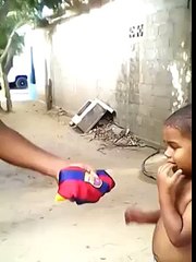 waoow .. anak adalah fans sejati real madrid (Latest Sport)