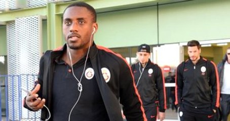Galatasaray'ı İzmir'de Sadece 2 Taraftar Karşıladı
