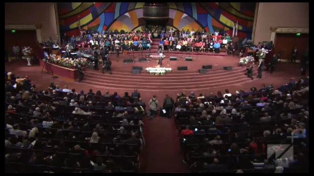 Pastor Smokie Norful My Tribute (To God Be the Glory) at Pastor Andrae Crouch Celebration of Life