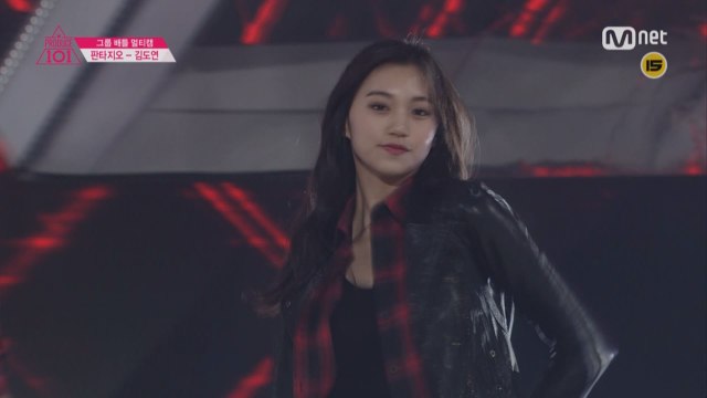 [직캠]일대일아이컨택 | 김도연 - 2조 f(x) ♬ 라차타