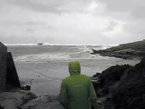 Tempête : Un homme sauve un couple de retraités emporté par les vagues dans le Finistère !