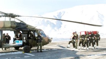 Türkiye 8 Şehidine Ağlarken 2 Şehit Haberi Daha Geldi