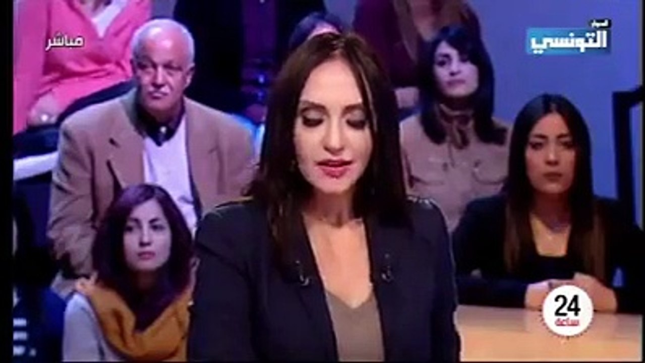 تهديد تلميذات وابتزازهن من قبل منحرفين بتنزيل صور لهن في حالة عدم حصولهم على المال