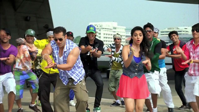 Dhinka Chika (REMIX) - Ready (2011)