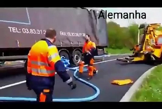 Alemanha vs Brasil | work fails | Job fails in construction works | Ultimate job fails in Road