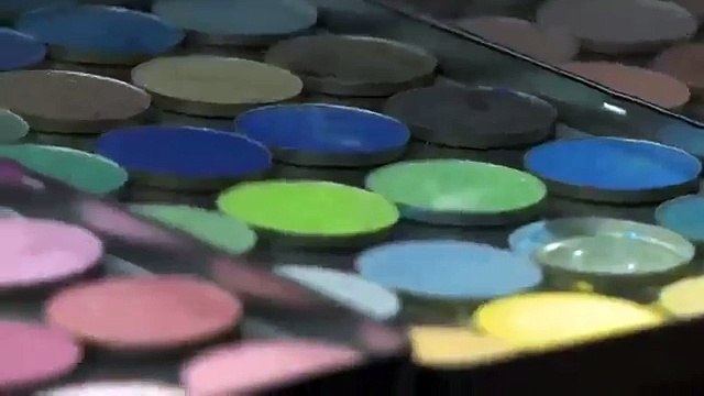 Lips Make Up and Winged Eye Makeup