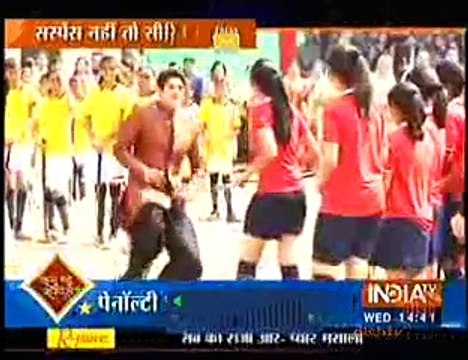 Hockey ke Medan mein Naksha ne Ki Tara se Sagai 10th February 2016 Yeh Rishta Kya Kehlata Hai