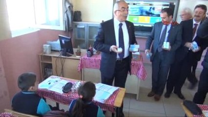 Tokat'ta Öğrencilere Süt Dağıtıldı