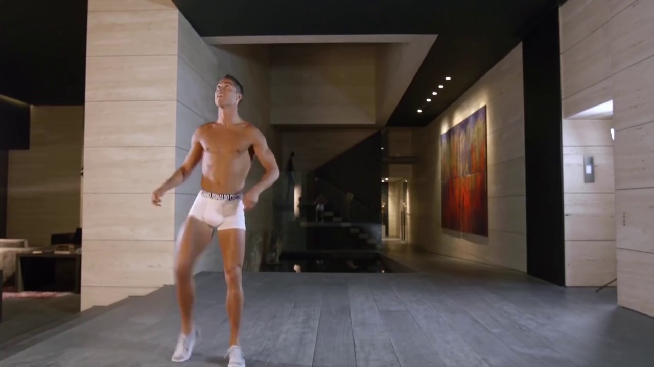 CRISTIANO RONALDO CR7 EN SLIP