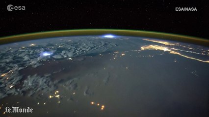 Un astronaute filme des éclairs vus de l'espace