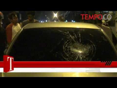 Mobil Honda Jazz Tabrak Dua Motor Satu Orang Tewas