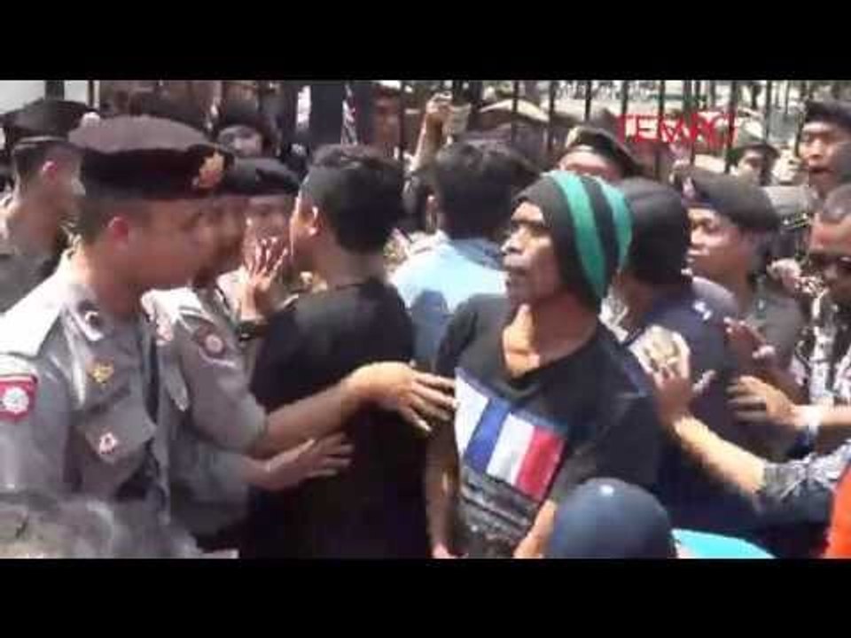 Sebar Video, Sekda Banten Dipecat; Rano Karno Digeruduk