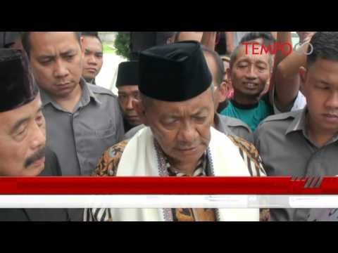 Bebas dari Penjara, Koruptor Ini Disambut bak Pahlawan