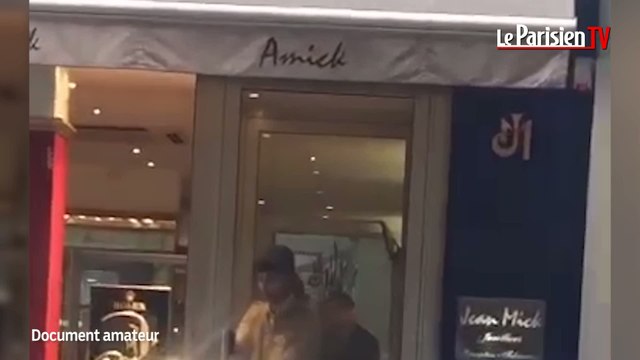 Paris : les braqueurs bloqués dans le sas de la joaillerie