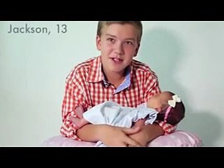 6 frați fac cunoștință cu noua lor surioară! Reacțiile lor sunt incredibile!