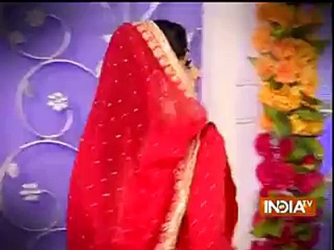 Sandiya aur sooraj ka romance- 10th February 2016 Diya aur bati hum