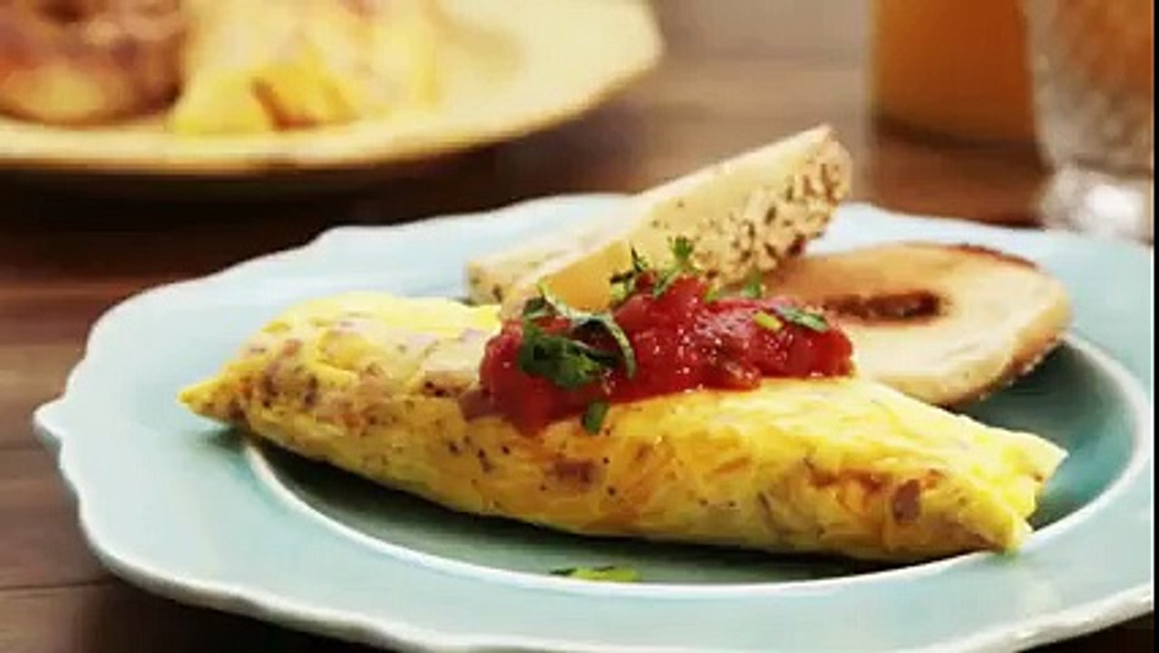 Cum să faci o omletă fără să o prăjești_ Uite aici o idee genială!