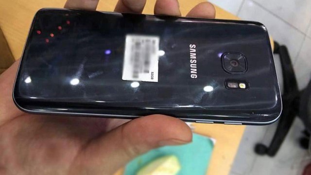 Samsung Galaxy S7: Leaked Images Claiming to Show Upcoming Smartphone Released Before launch Date