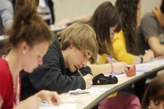 Alumnos de concertadas tienen más probrabilidad de éxito