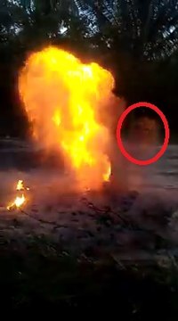 Gateway To Hell? - Soil so Hot it Burns Everything that It Touches