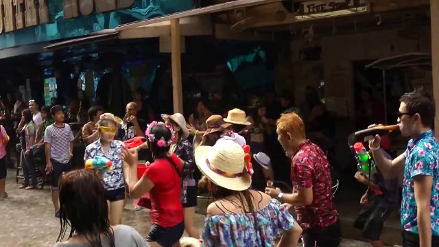 SONGKRAN 2015 soi cowboy bangkok