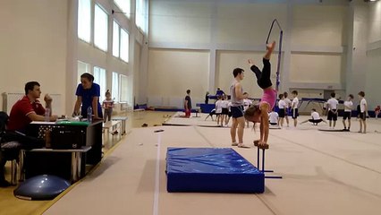 Акробатика. Крюкова Яна, 2007, Одинцово. (9 лет) Спичаки перед тренером, 16.01.16