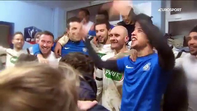 Granville - Après l'exploit sur le terrain - la folie dans les vestiaires