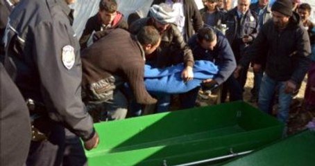 Kocasının Çocuğunu Göstermediği Suriyeli Kadın İntihar Etti