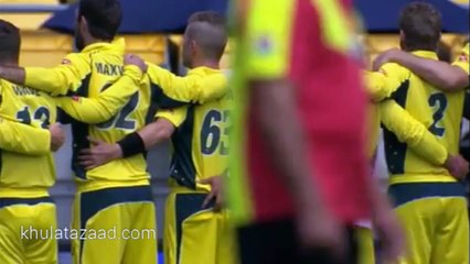 Australian Cricketer Caresses His Teammate's Ass - KhulaTazaad.com