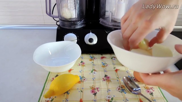 Луковая маска для волос. Рецепт луковой маски против выпадения волос