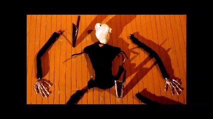 Doubleact stop-motion animation from Rita Sampaio