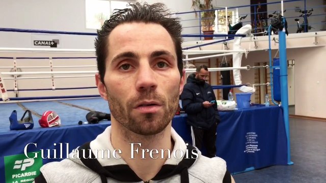 Préparation de Guillaume Frenois pour le titre européen EBU des super-plume